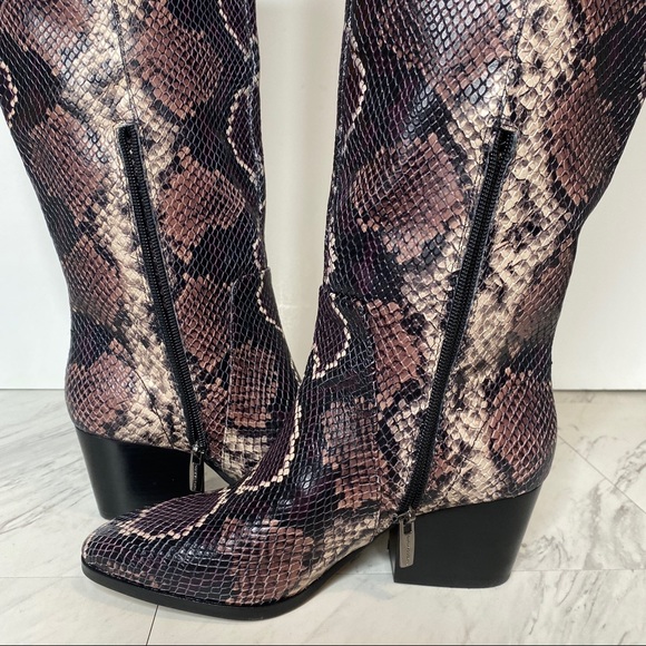 New! Vince Camuto Nestel Snake Print Leather Boot 7M - Picture 5 of 11